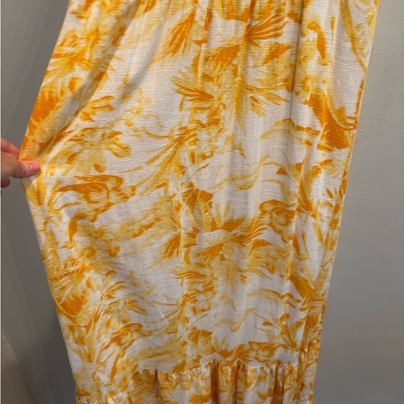 Express Yellow and White Sleeveless Ruffled Maxi Dress floral vacation whimsical - Picture 11 of 14
